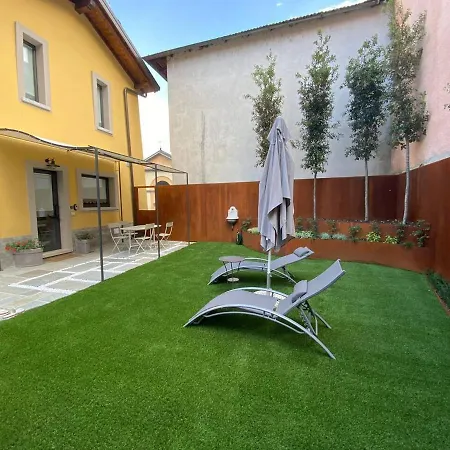 Immaculate 1-king Bed In Vassena * Oliveto Lario