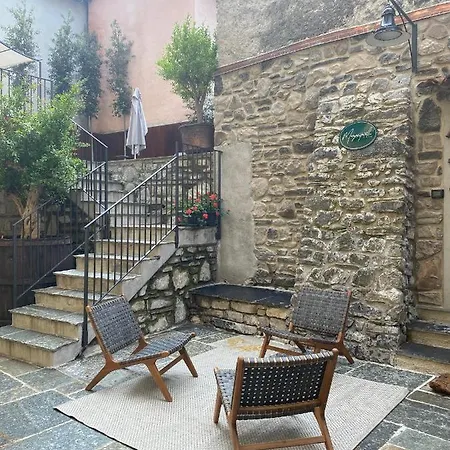 Immaculate 1-king Bed In Vassena Oliveto Lario
